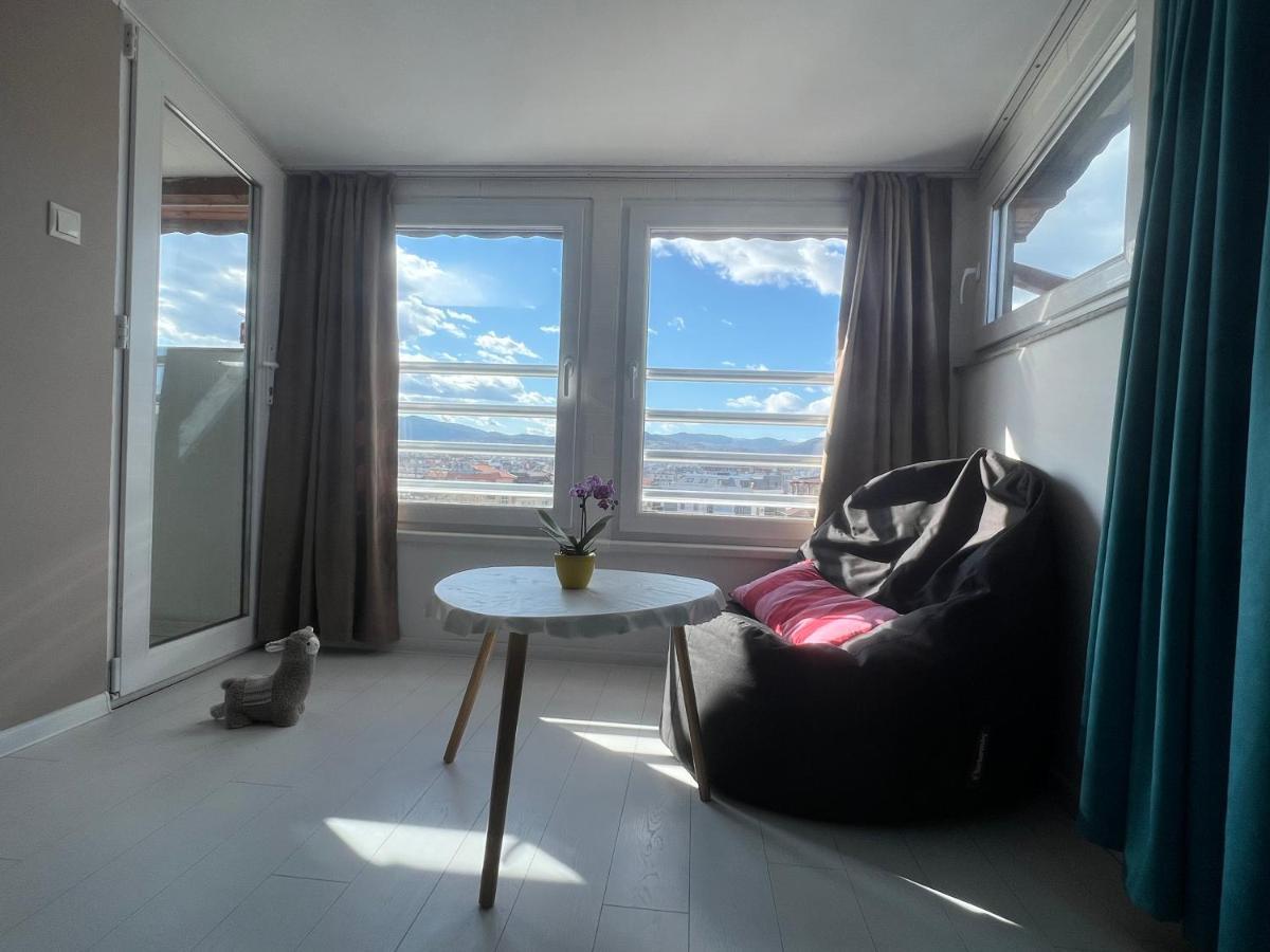 Kŭrdzhali Town Place Apartment מראה חיצוני תמונה